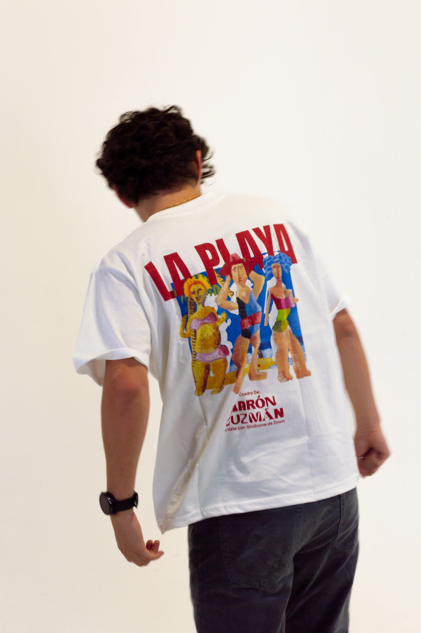 "Las Bikinudas" Oversize I Aáron Guzmán